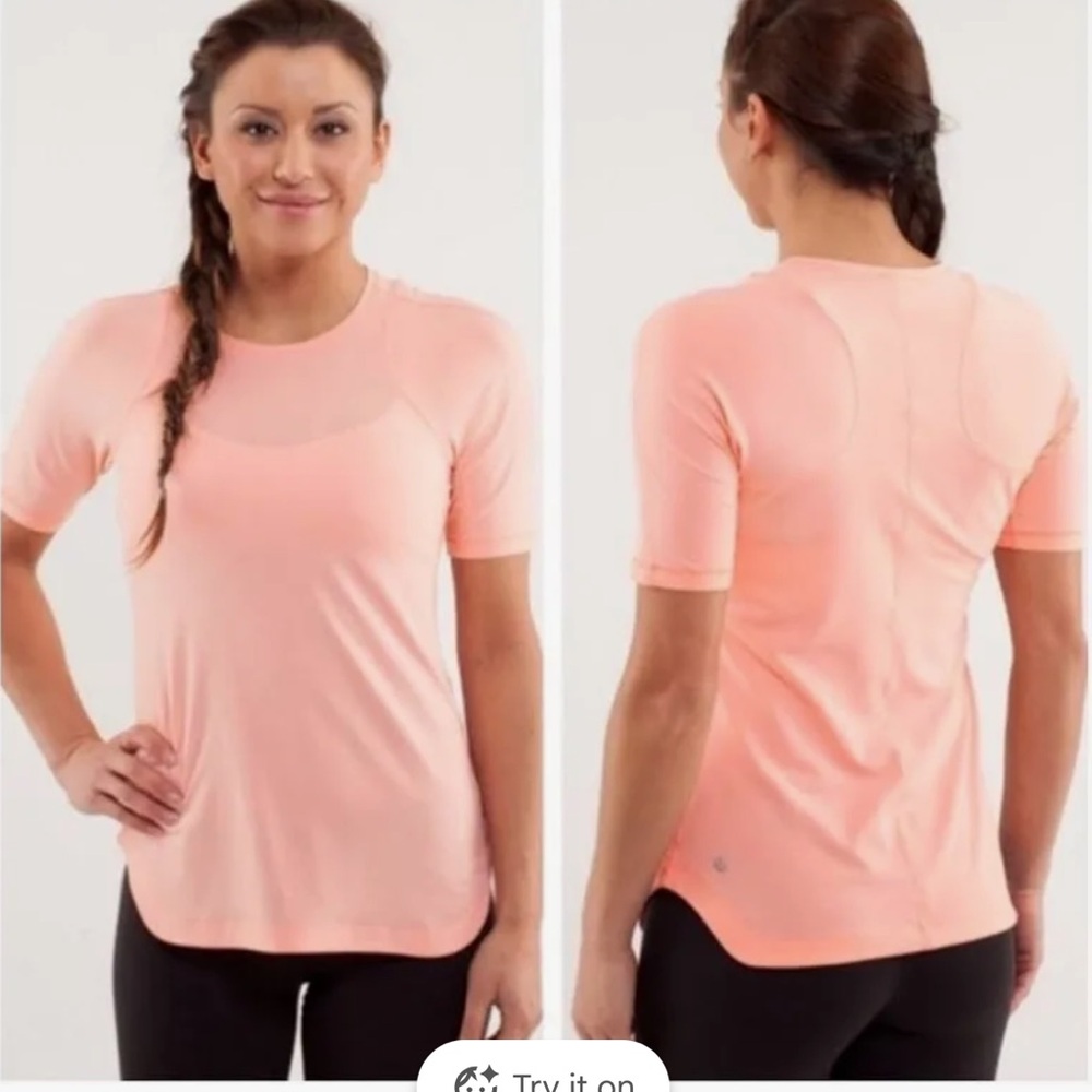 Lululemon Clari- Tee Short Sleeve Shirt.